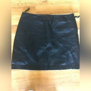 Moda International Leather skirt. Vintage 2000! Size 6. Worn once. EUC